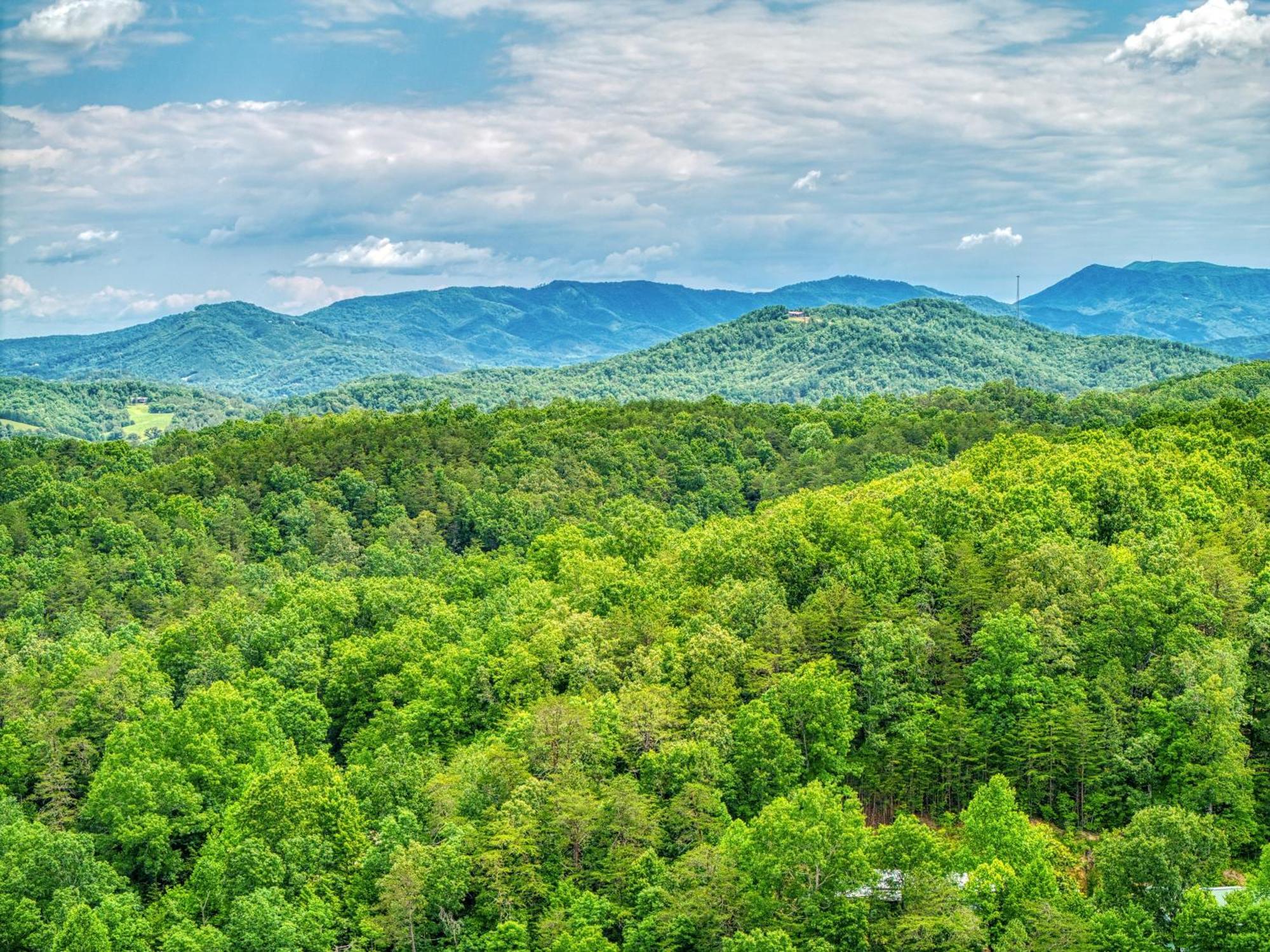 Majestic Splash- 8 Bedroom, Indoor Pool, Hot Tub, 1089 Free Tickets Each Paid Day, Dollywood Sevierville Εξωτερικό φωτογραφία